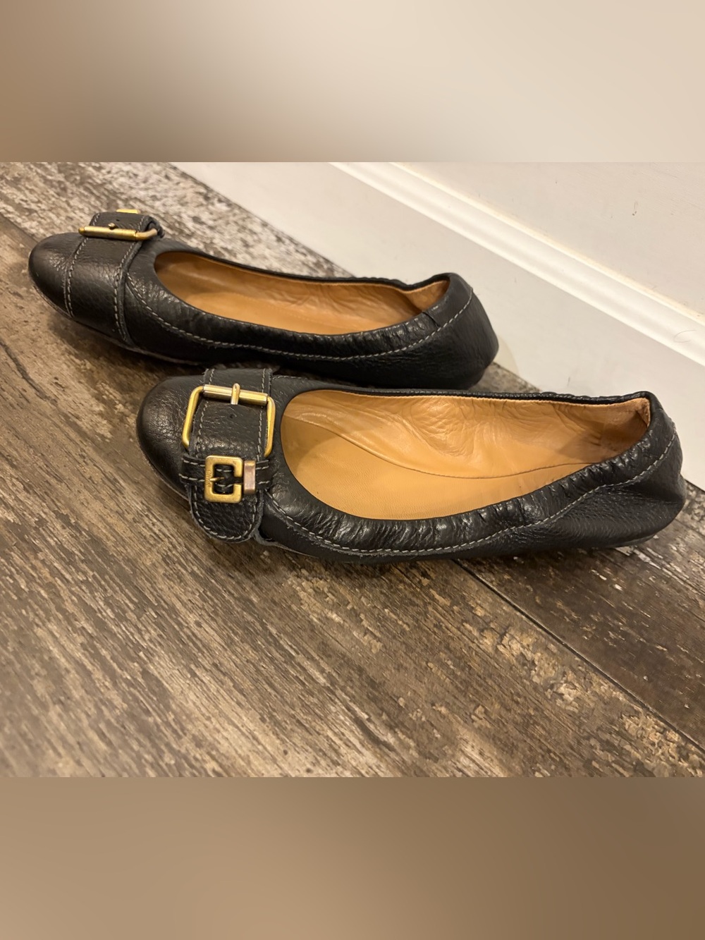 Chloé Lauren scalloped ballet flats sz 38.5/ 8.5 EUC